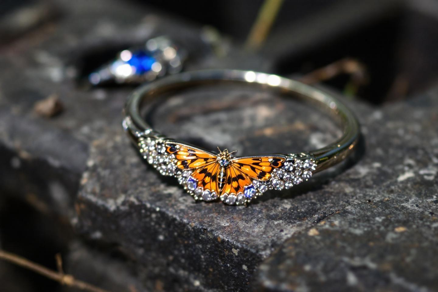 Bijoux en étain : dangers pour la santé et alternatives sécuritaires à privilégier
